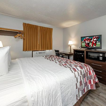 Red Roof Inn Culpeper Bagian luar foto
