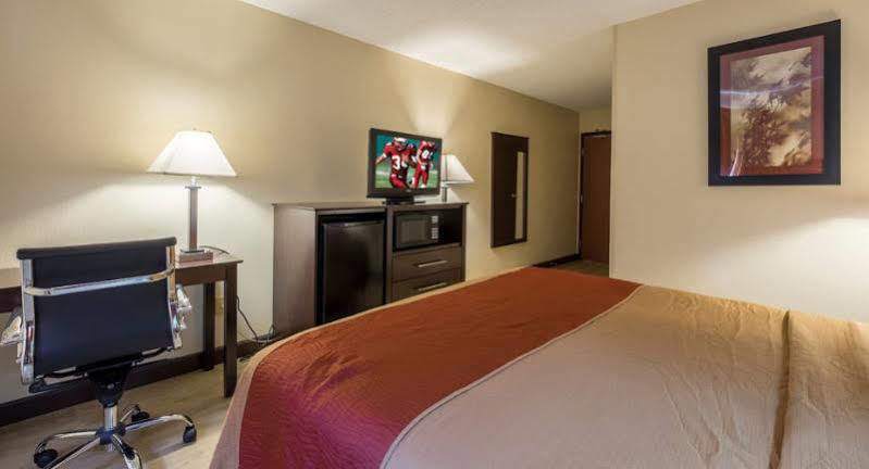 Red Roof Inn Culpeper Bagian luar foto
